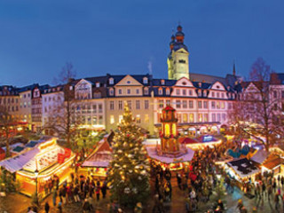 The smell of mulled wine and roasted almonds beckons in Koblenz