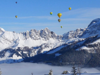 Up up and away... International Hot Air Balloon Week